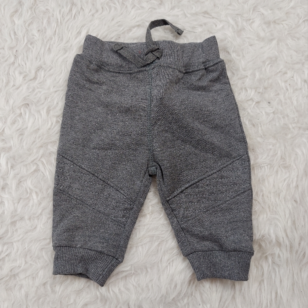 🌞 2/$4 CLEARANCE 🌞 
Disney • Bottoms